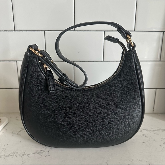 Handbags - Black Shoulder Bag